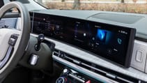 Hyundai Santa Fe screen