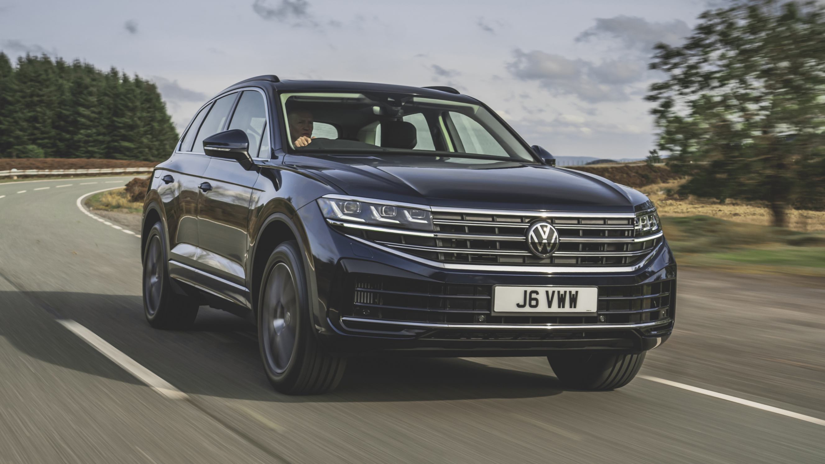 Volkswagen Touareg Review (2024)