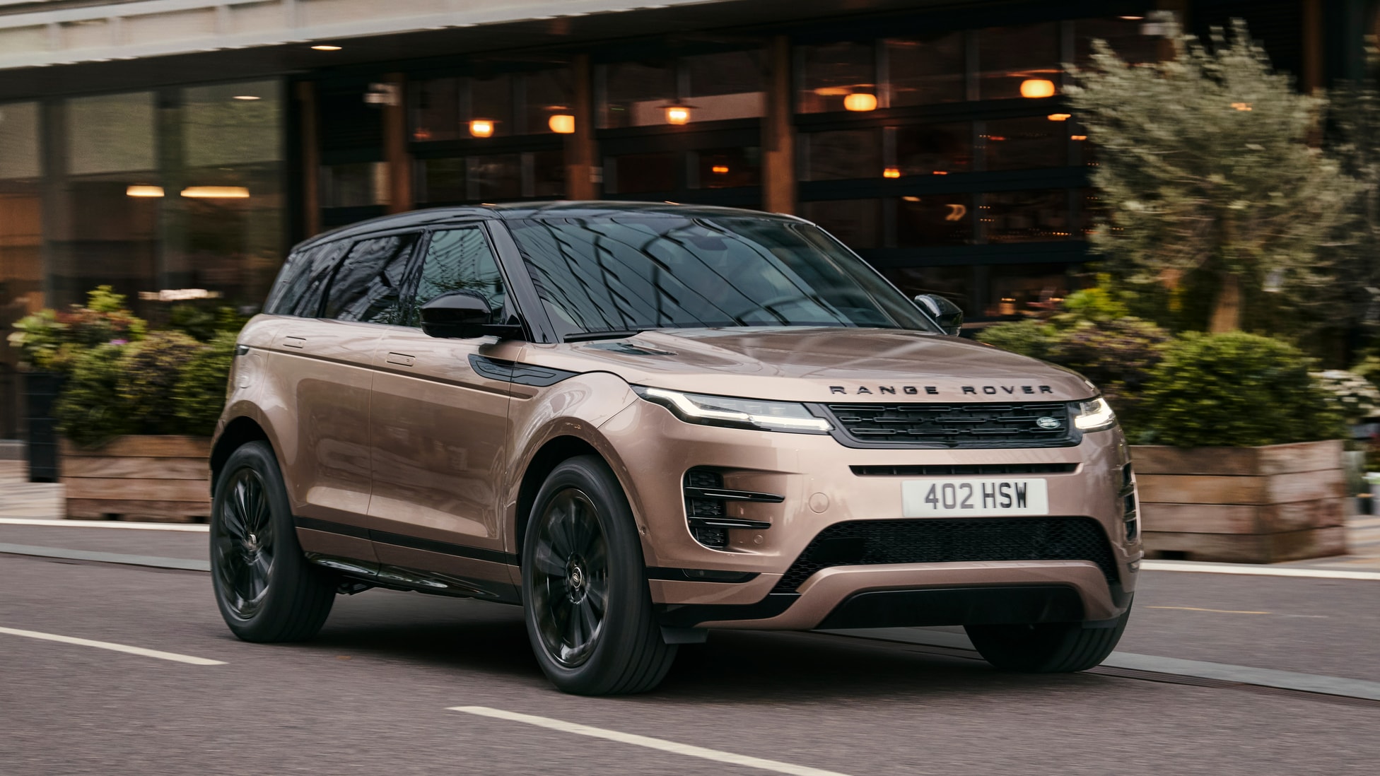 Land Rover Range Rover Evoque Review 2026 | Top Gear