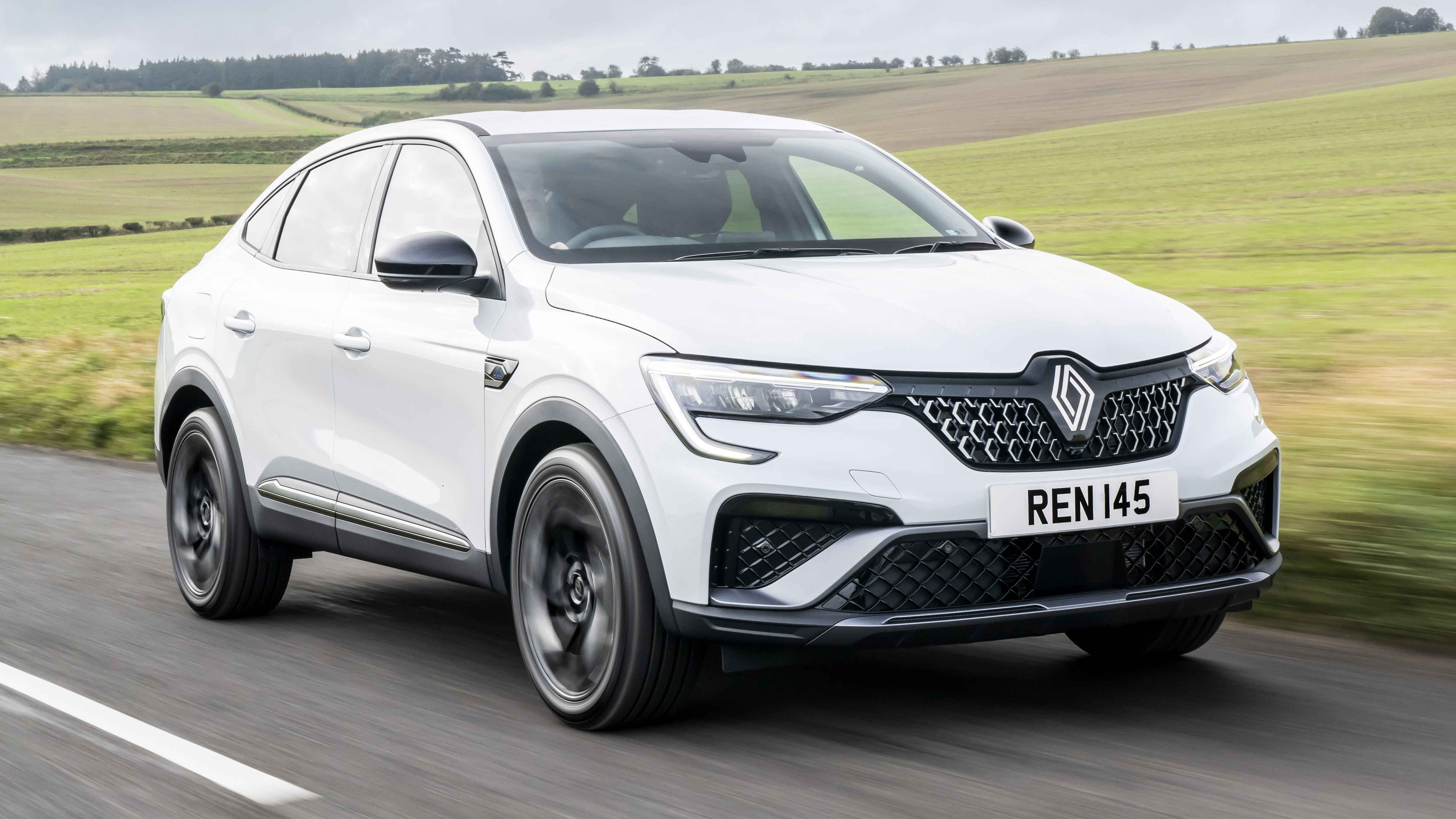 Renault Arkana (2024) interior