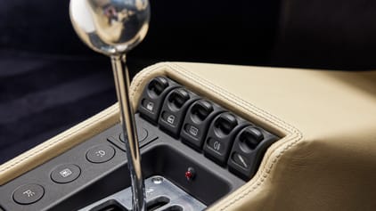 Drive this home for Christmas? Stunning Ferrari F355 owned by Chris Rea ...