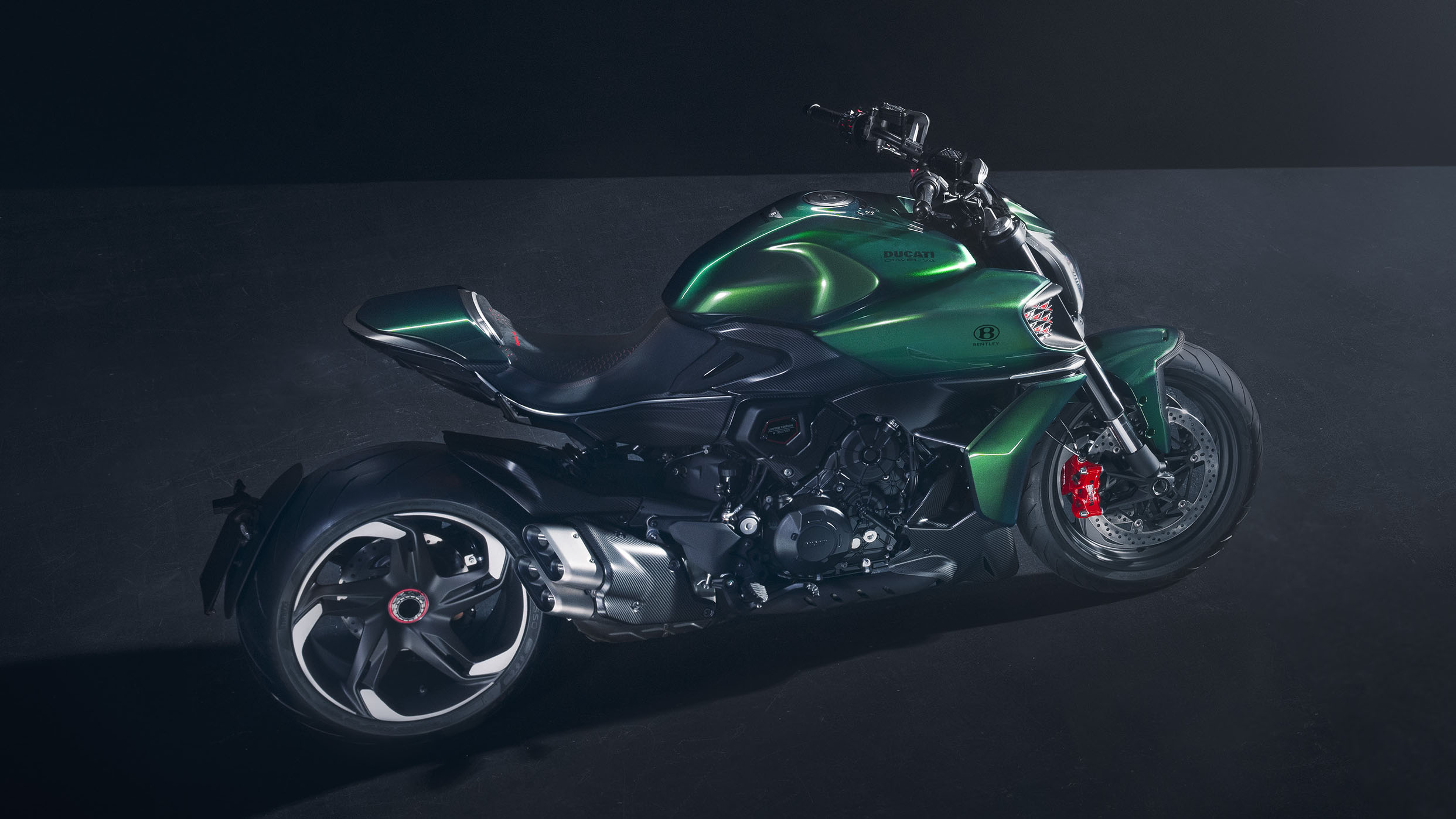 The Ducati Diavel for Bentley is a carbon clad motorbike inspired by the  Batur | Top Gear