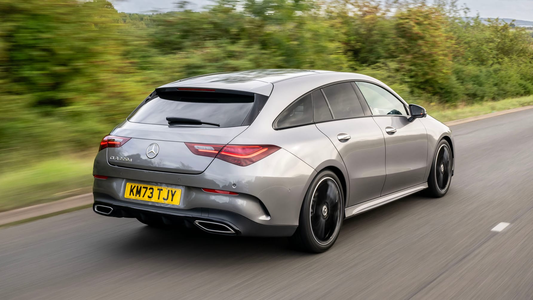 Mercedes-Benz CLA Shooting Brake Review 2025 | Top Gear