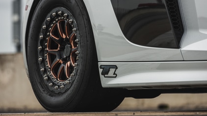 Video: this is a 2,000hp, twin-turbo Audi R8 that'll eat its own axles ...