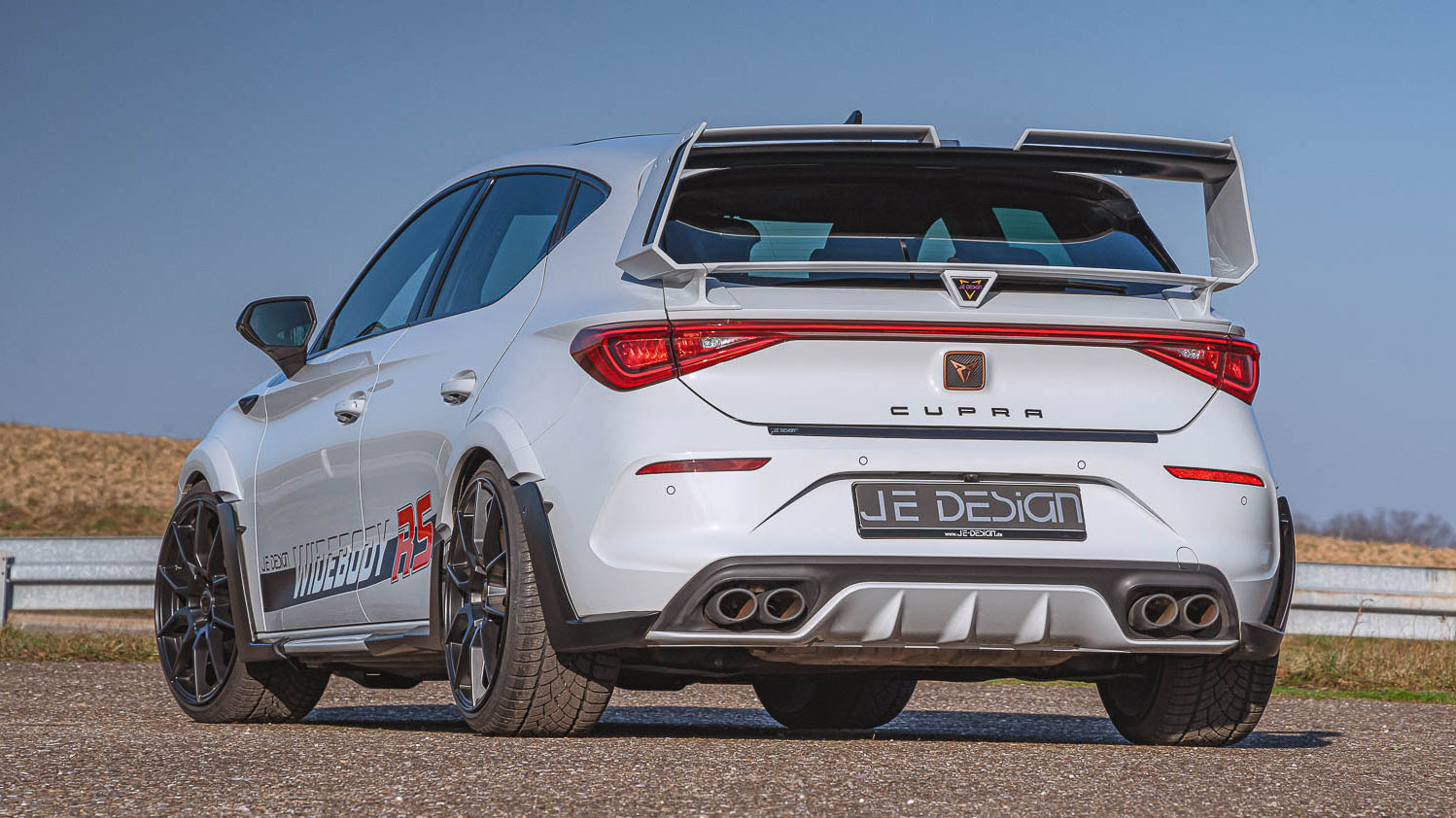 JE DESIGN Cupra Leon