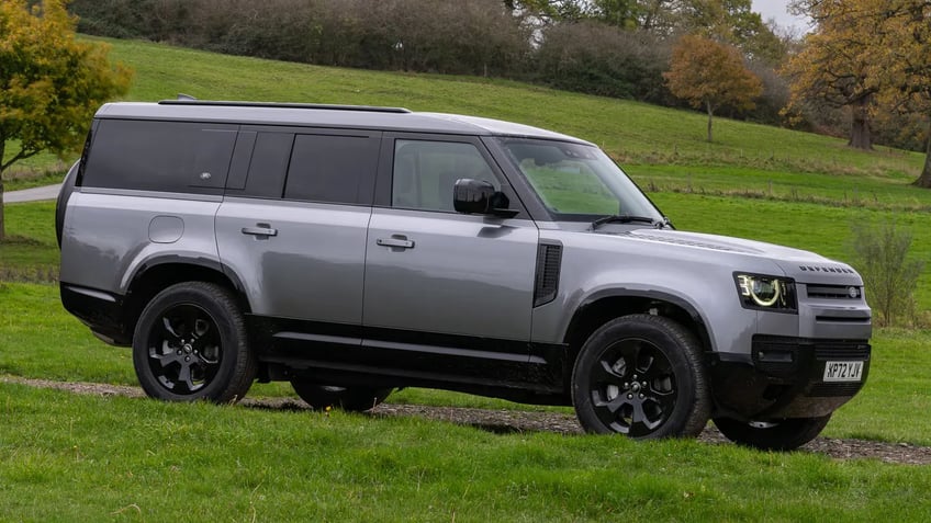 Range Rover Largest Suv Top Gear's top 20 large SUVs in the US | Top Gear