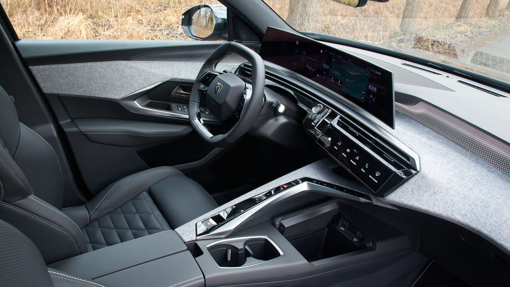 The Peugeot 3008 Allure Interior What Car Experts Are Raving About - 3kc39f2