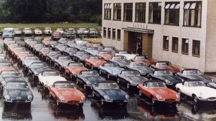 Jaguar E-type bonnet