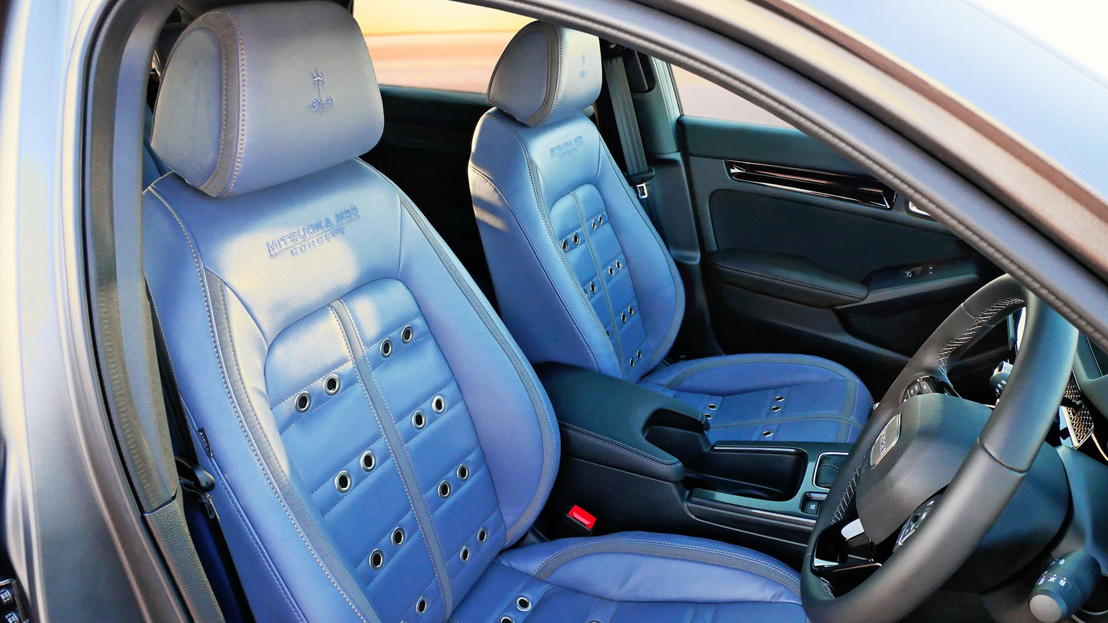 Dodge Charger by Mitsuoka