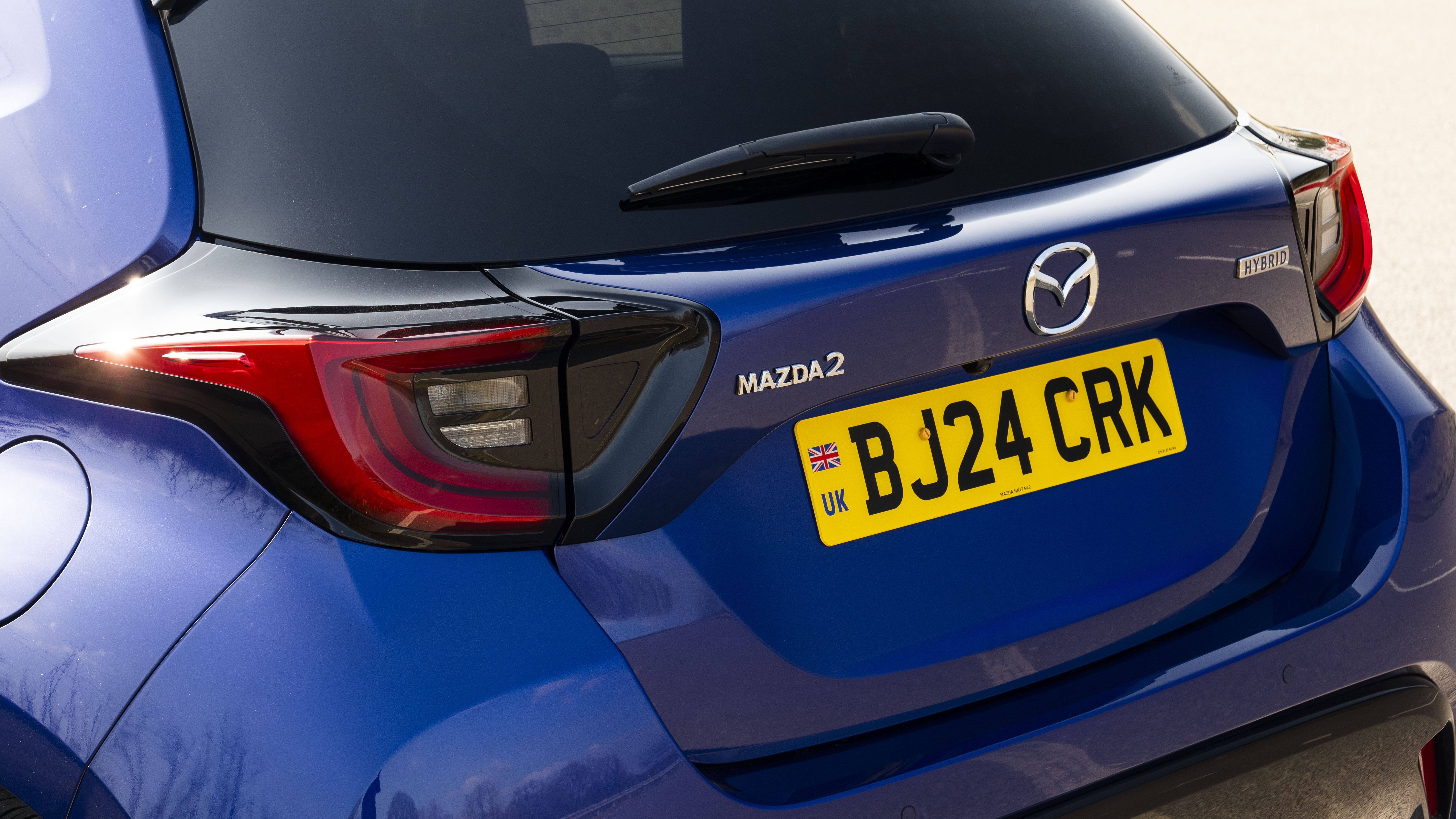 Mazda 2 Hybrid