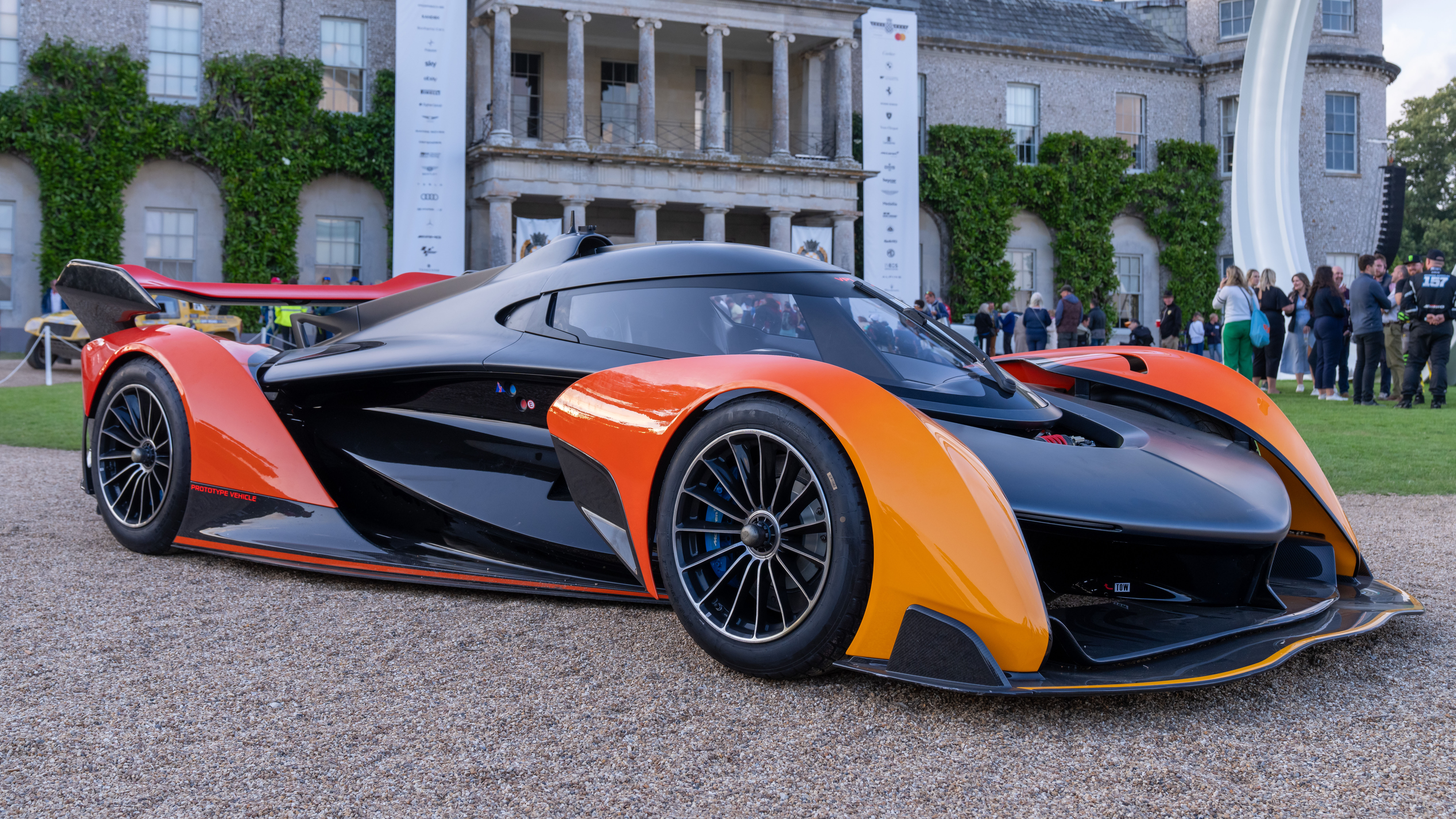 McLaren Solus GT