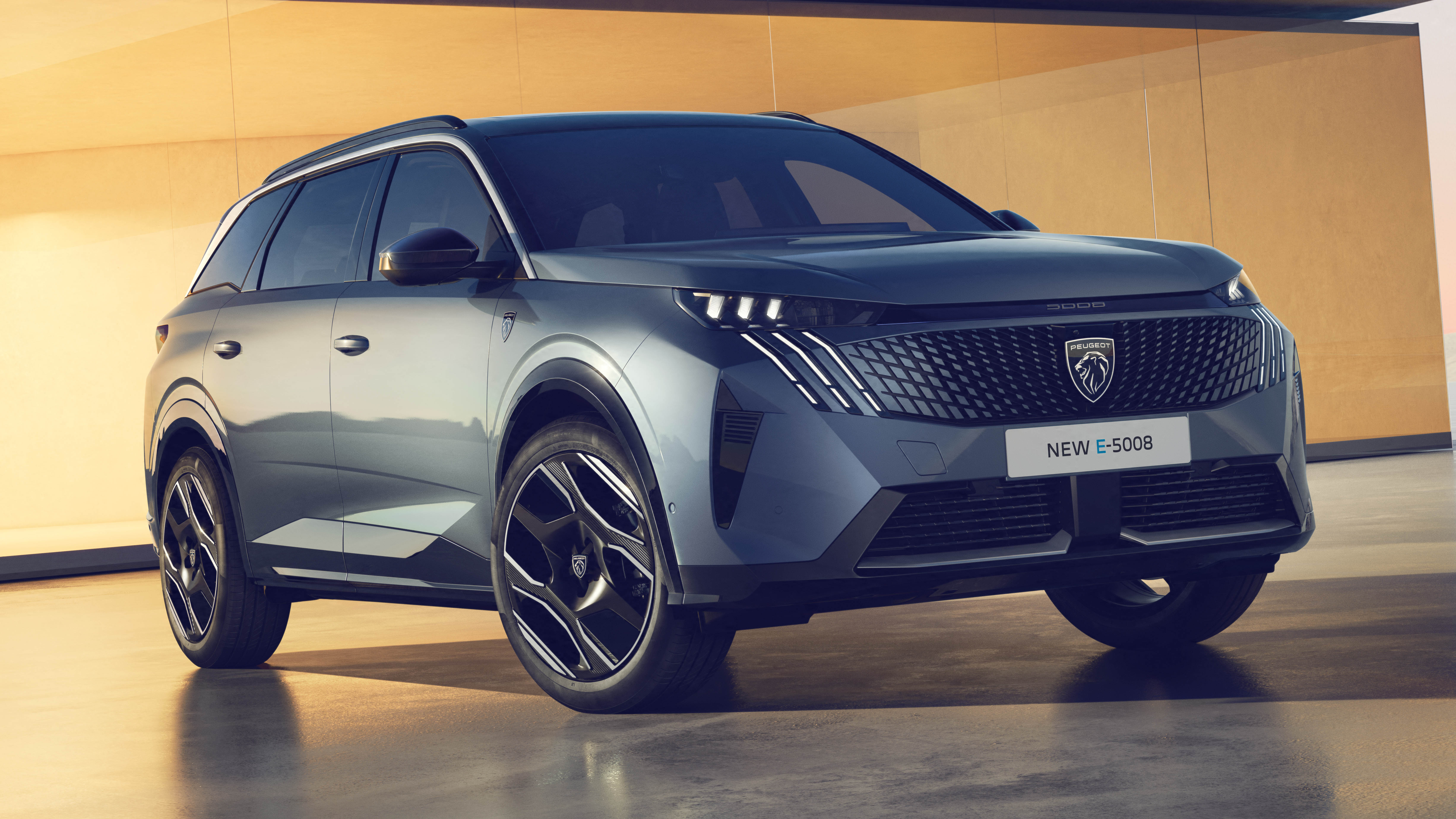 Electric peugeot suv discount