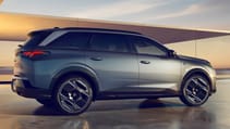 Peugeot E-5008 Top Gear