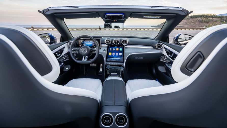 Mercedes-Benz Cle Cabriolet Driving, Engines – YCEDW