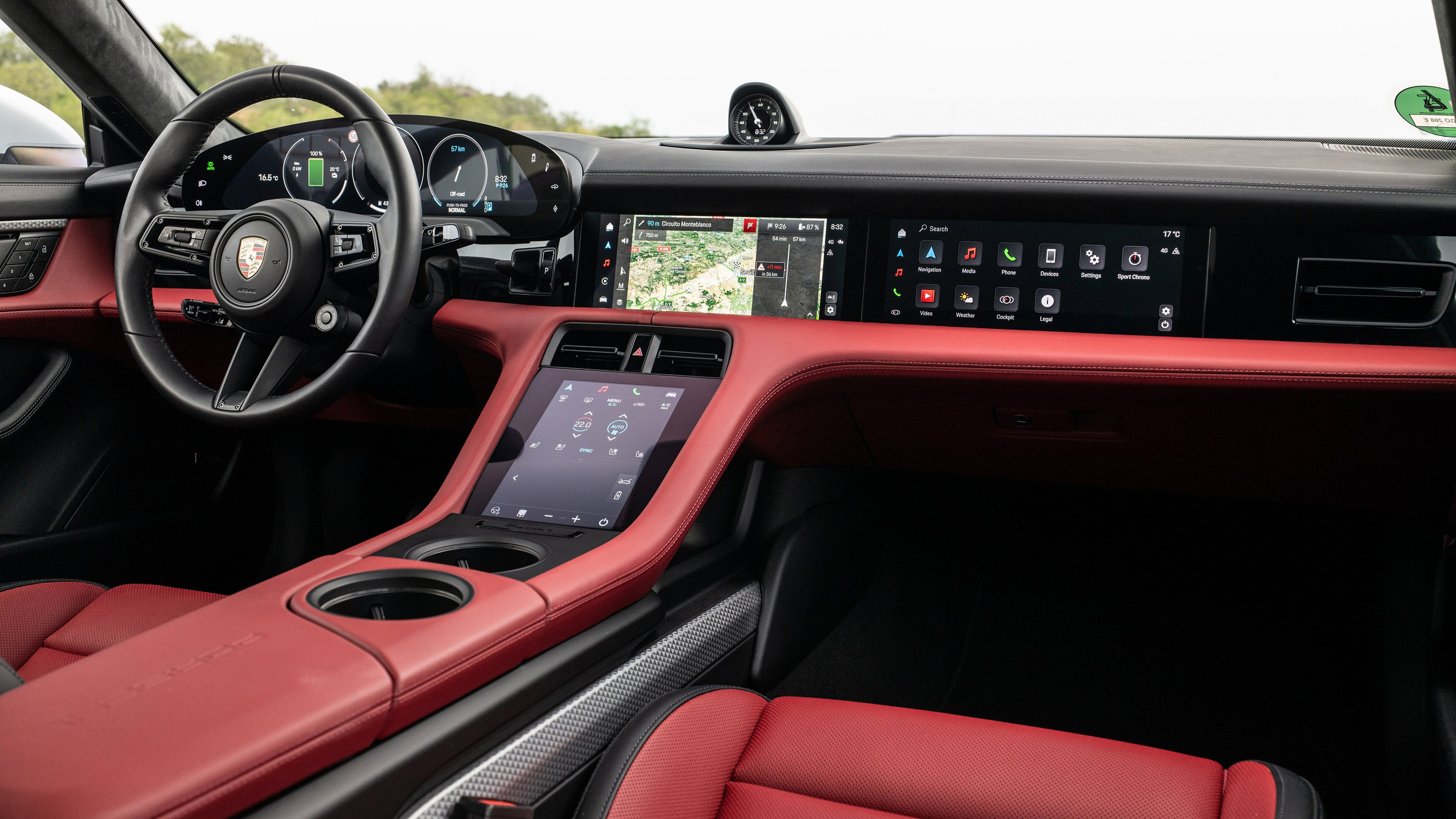 porsche-taycan-interior-layout-technology-top-gear