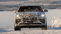 Lamborghini Urus SE prototype front