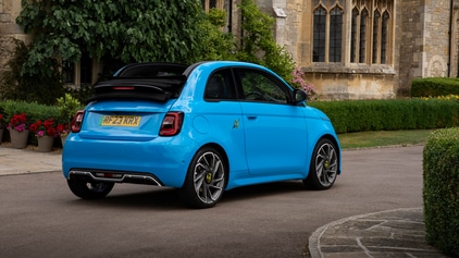 Abarth 500e Convertible review: what's this EV hot hatch like as a soft ...