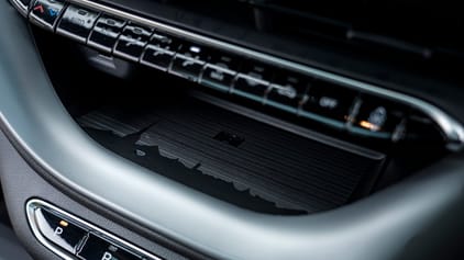 Abarth 500e Convertible review: what's this EV hot hatch like as a soft ...