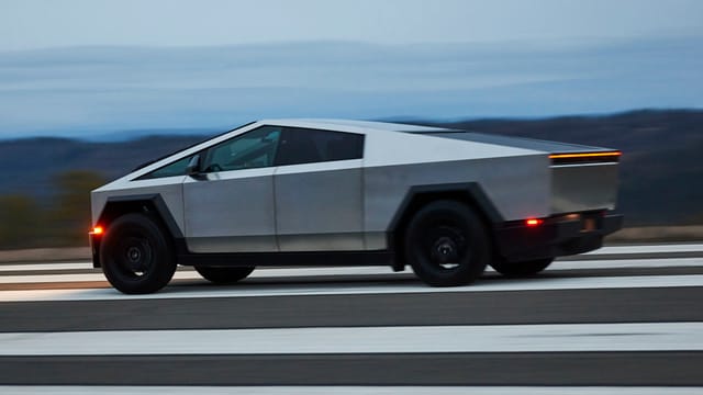 This Tesla Cybertruck ‘Cyberbeast’ just sold for $262,500 | Top Gear