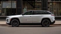 Jeep Wagoneer S