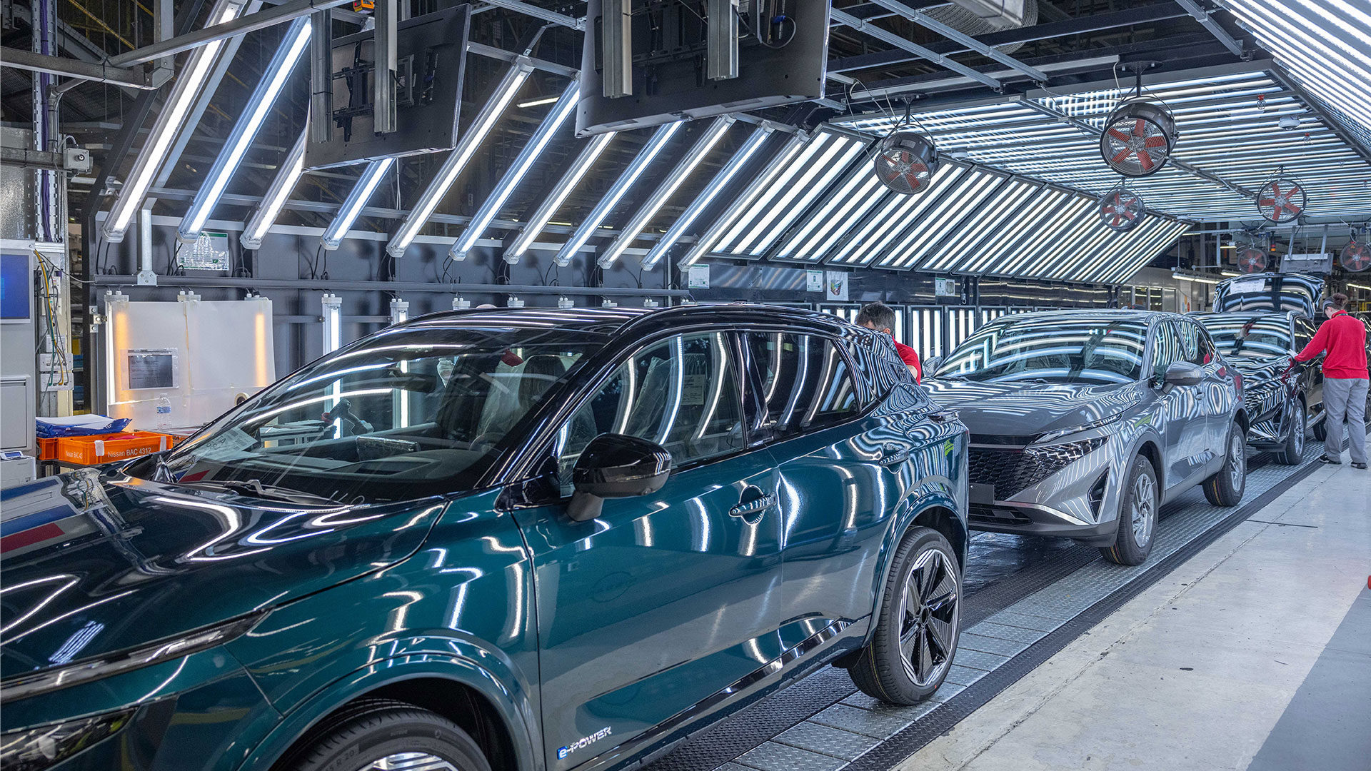 First new Qashqais going through final inspection at Nissan Sunderland