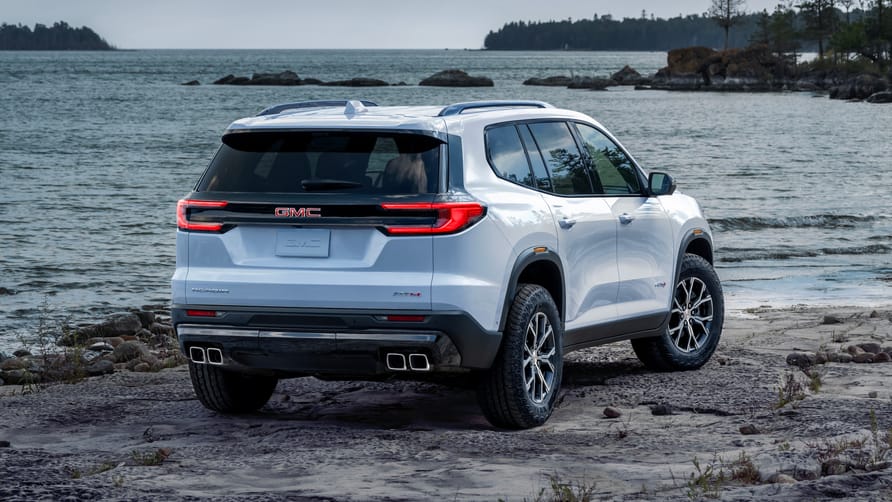 2-GMC-Acadia-US-review-2024.jpg