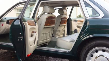 Daimler XJ LWB