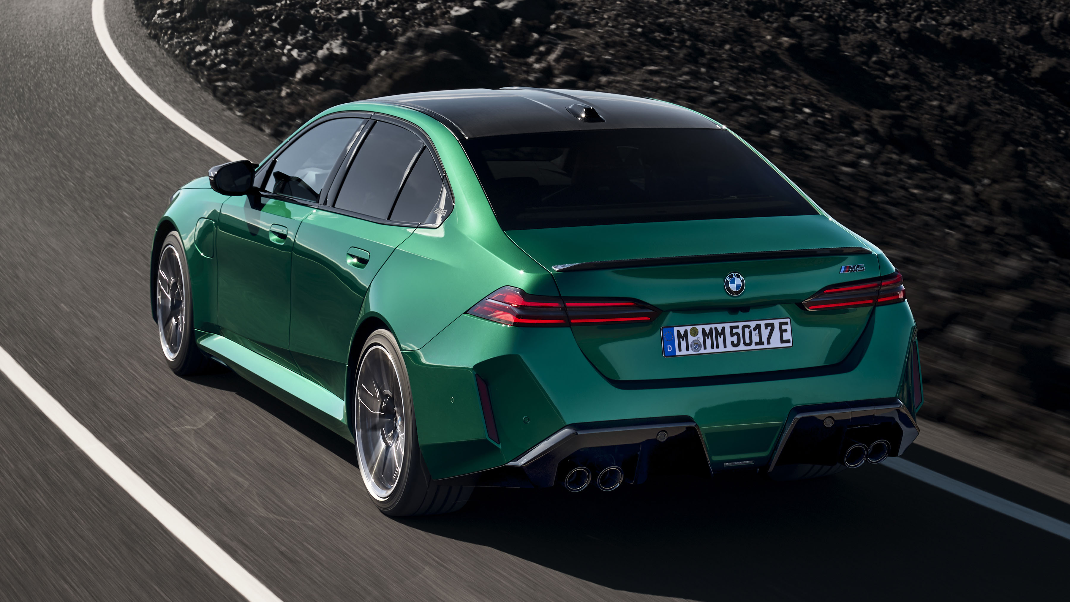 New BMW M5 revealed 2024
