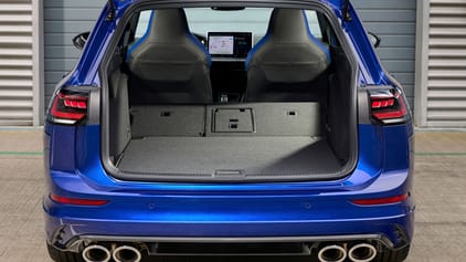 The new Volkswagen Golf R is here, and it's now more powerful than ...