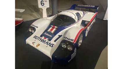 Porsche 962