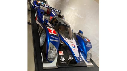Peugeot 908