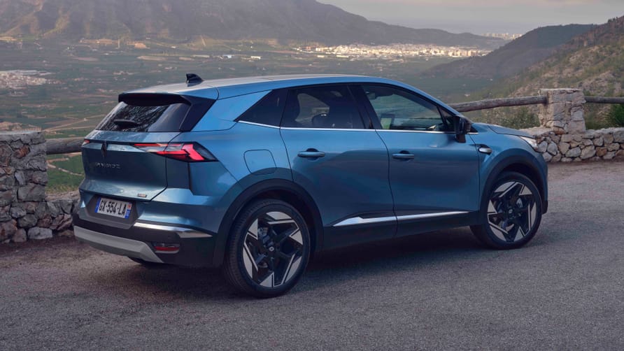 Renault Symbioz Review 2025 | Top Gear