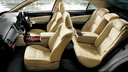 Toyota Crown (S210)