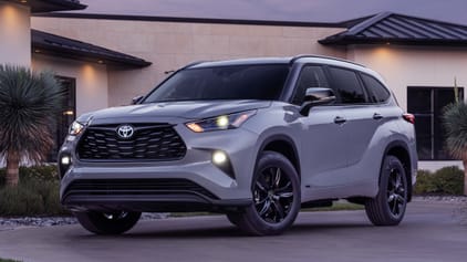 Toyota Highlander Review 2025 | Top Gear