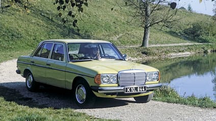 W123
