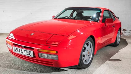 Porsche 944 