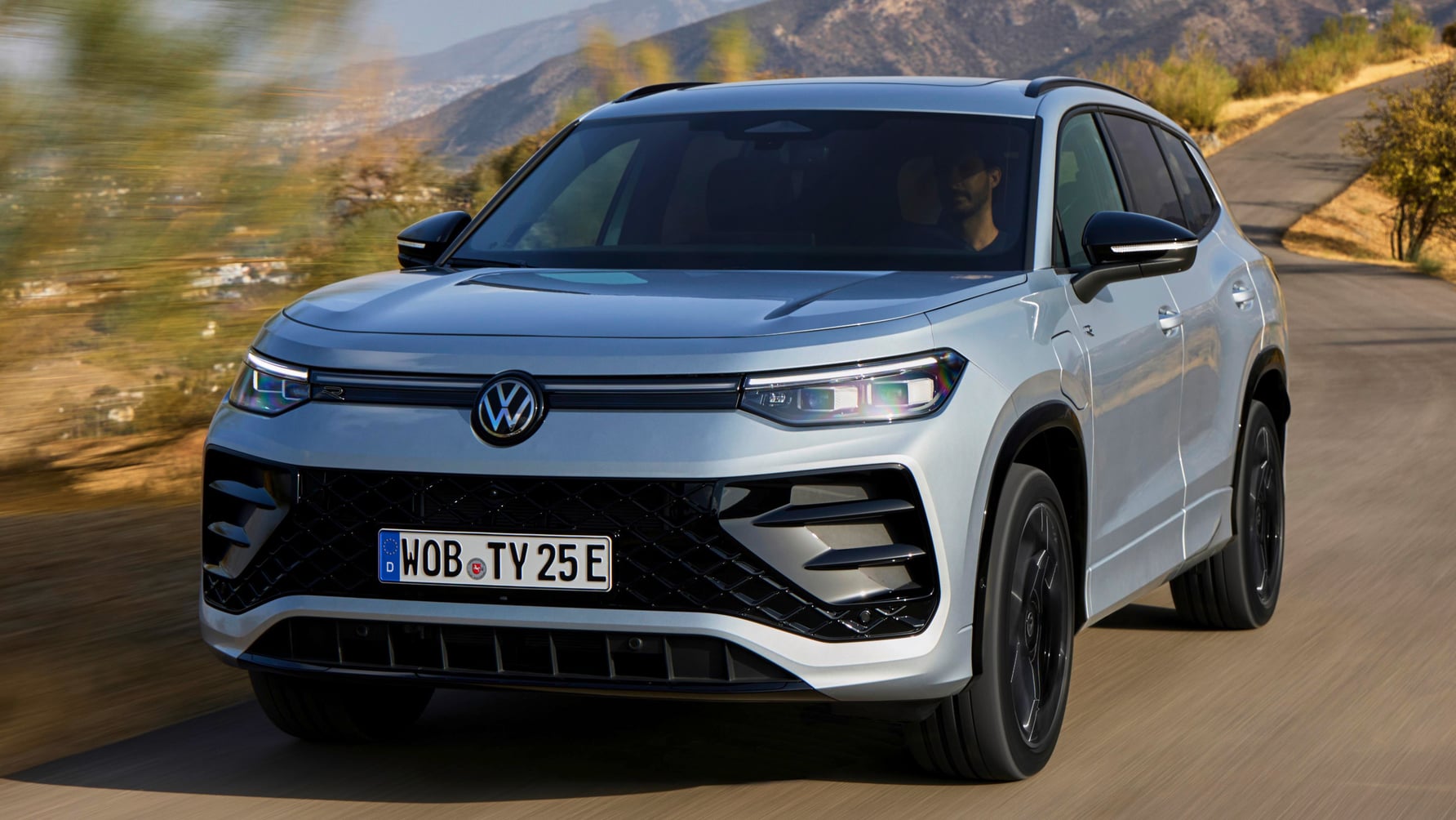 Tayron The Tayron is Volkswagen’s latest plus-sized, seven-seat SUV | Top Gear