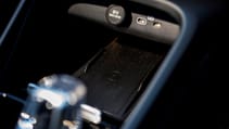 Volvo EC40 charging pad
