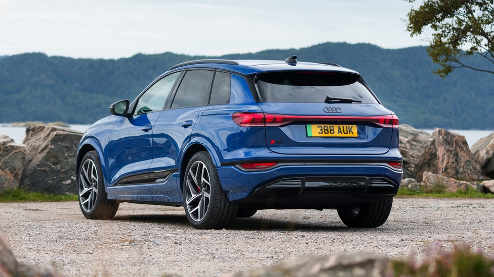 Audi Q6 e-tron Review 2025 | Top Gear