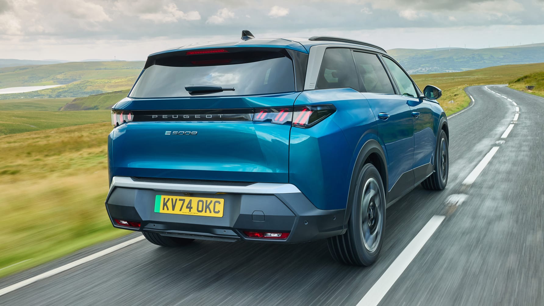 Peugeot e5008 Review 2024 Top Gear