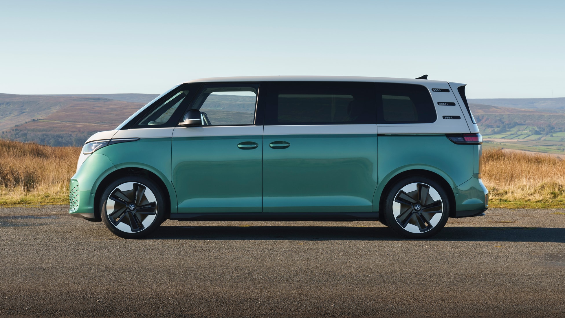 Volkswagen ID. Buzz Review 2026 | Top Gear
