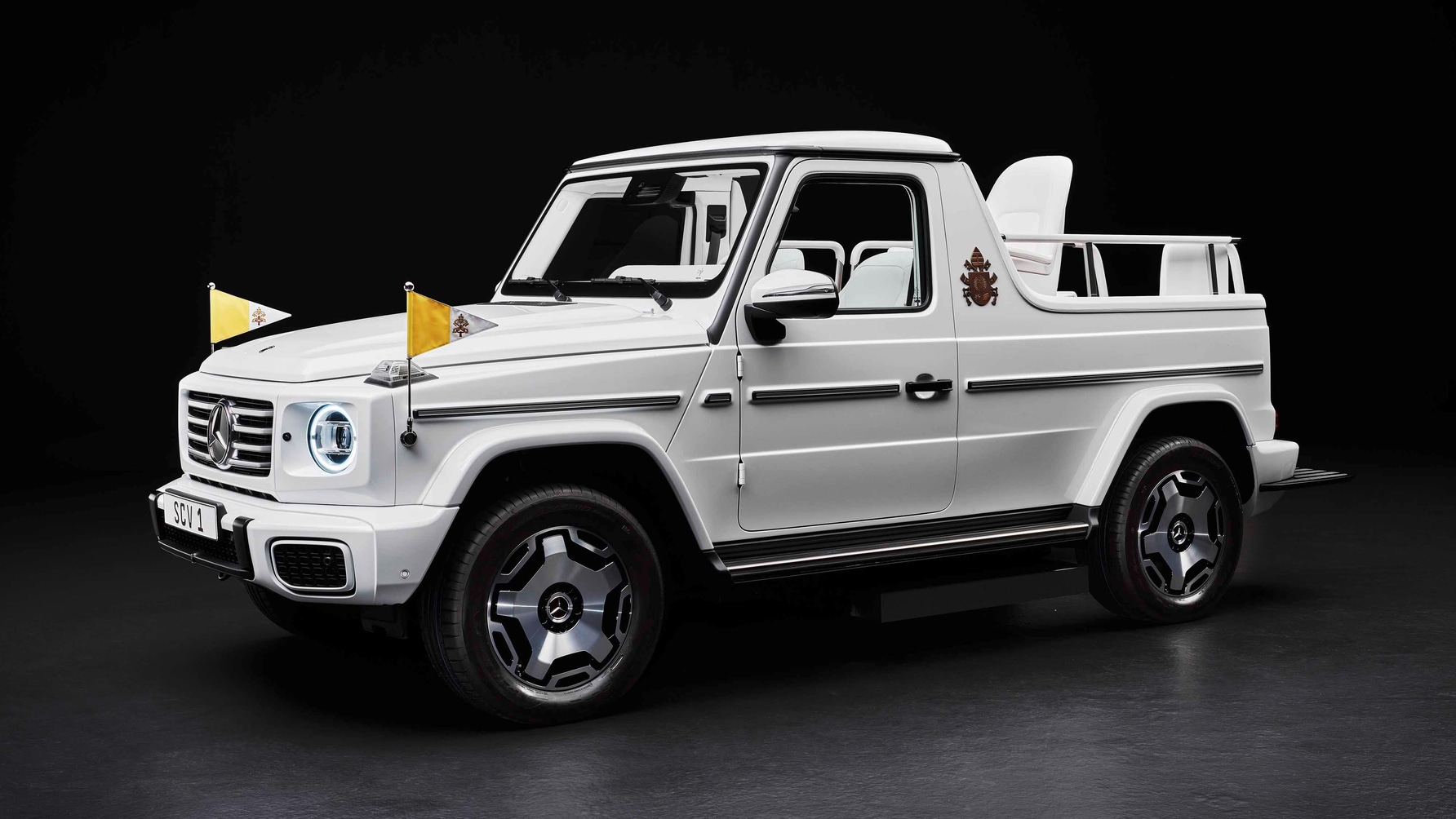 It's the AMG Holy One: check out Pope Francis’ new modified electric G ...