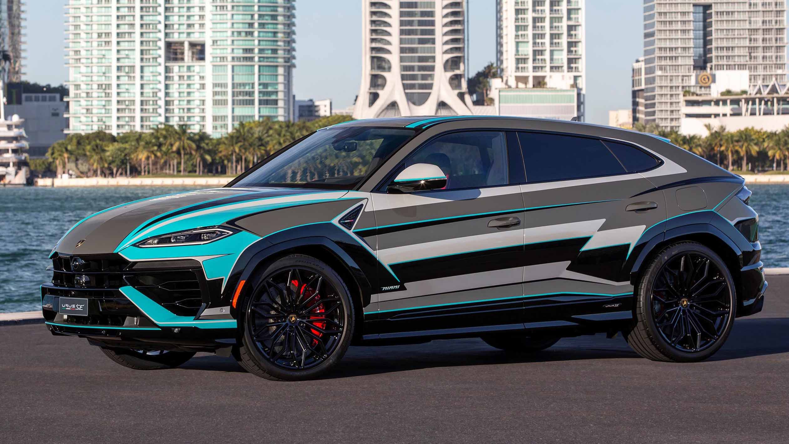 Lamborghini Urus Ad Personam Miami