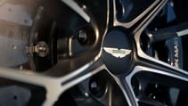 Aston Martin Vantage Roadster