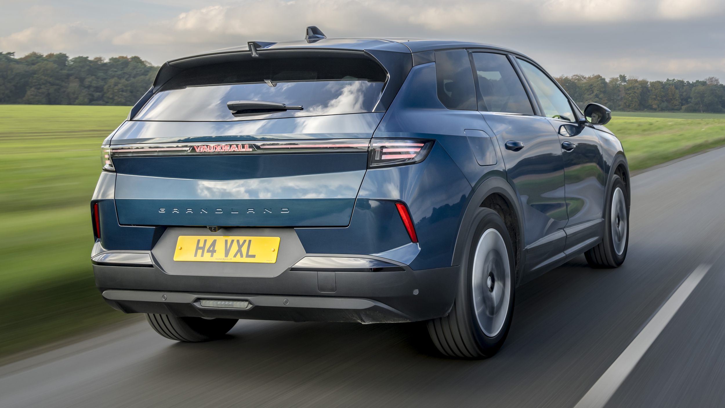 TopGear's Vauxhall Grandland review