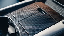 Maserati GranTurismo centre console storage