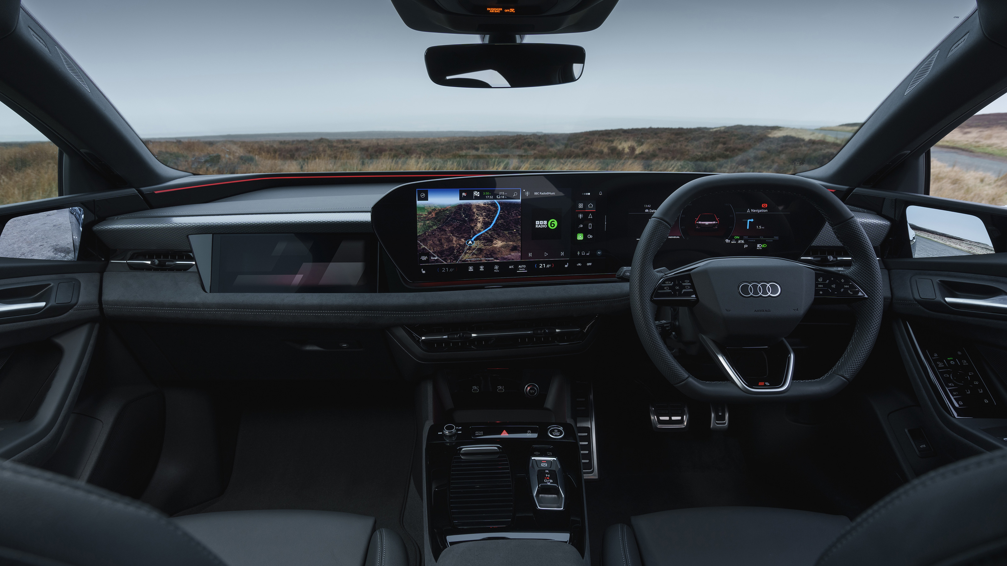 Audi A6 e-tron Avant interior