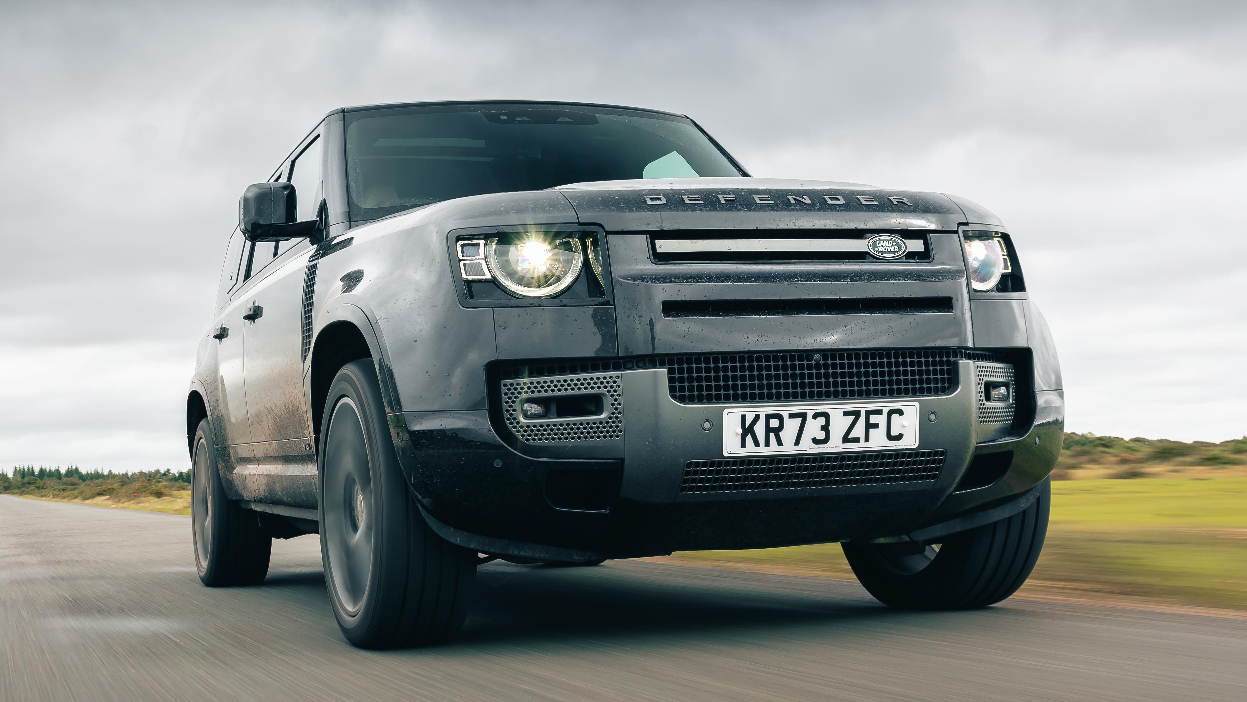 Land Rover Defender 130