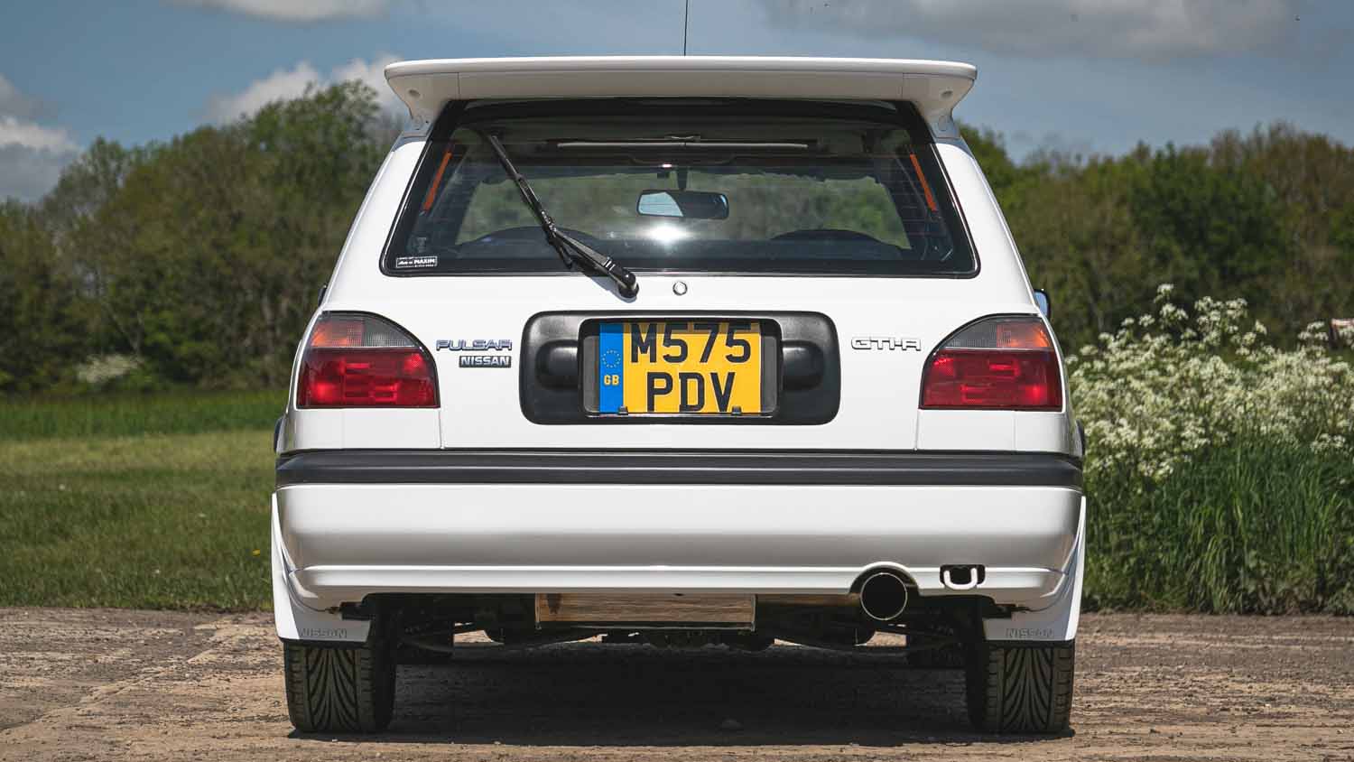 Nissan Pulsar GTI-R