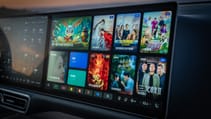Li L9 touchscreen